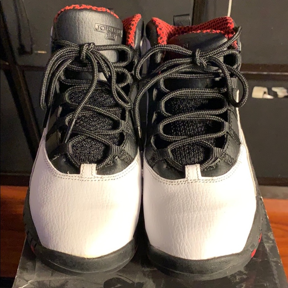 Jordan Retro 10